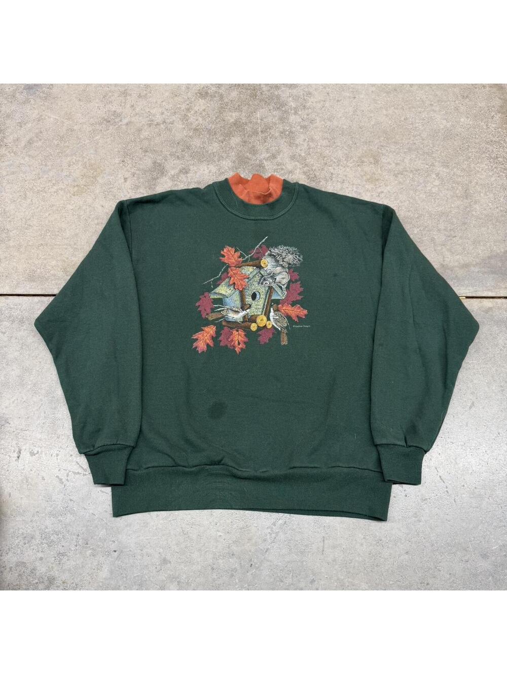 vintage squirrel bird green nature animal crewneck size large HAS STAIN